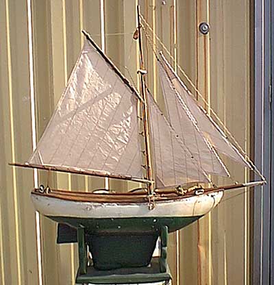 Model Friendship Sloop