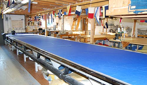 40 ft. Plotter vaccum table